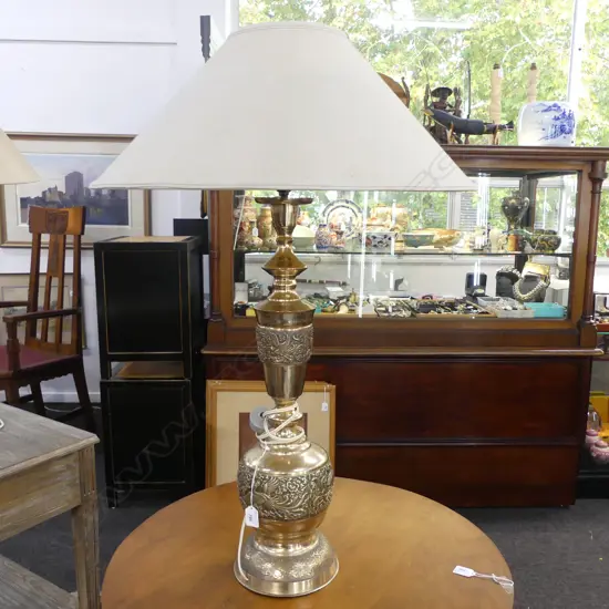 ORIENTAL BRASS TABLE LAMP H.915mm