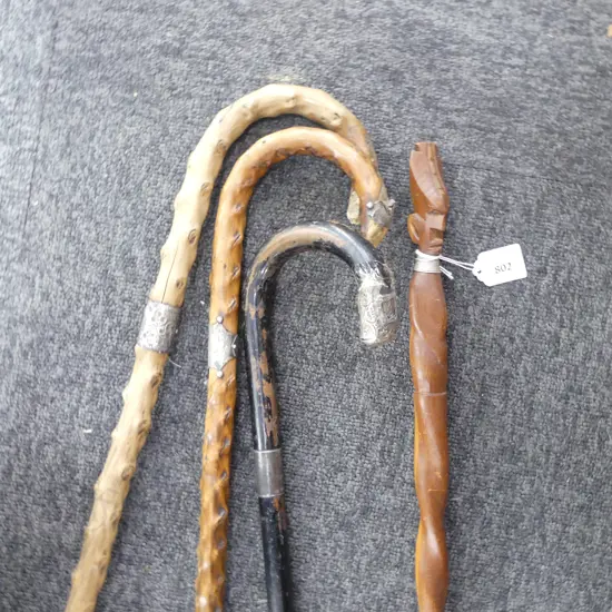 4 WALKING STICKS, 3 w. STG TRIM L.900mm