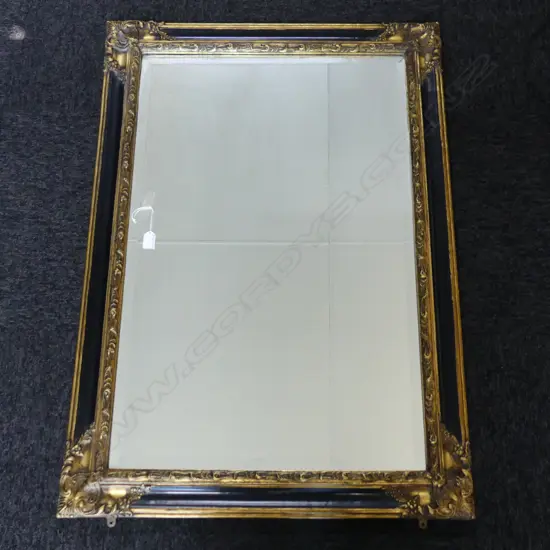 LG GILT MIRROR 780x1075mm