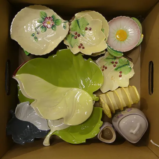 BOX LOT CARLTONWARE LEAF DISHES TOAST RACK LIDDED JAR ETC