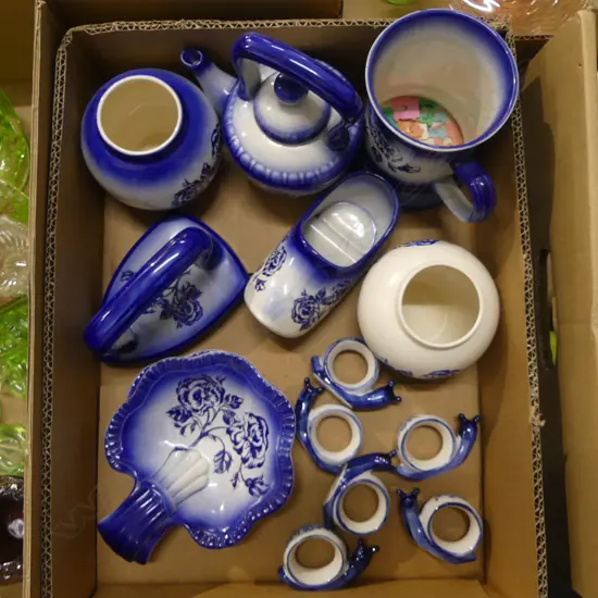 COLLECTION BLUE WILD ROSE PAT CARLTONWARE CHINA TEAPOT IRON  DISHES NAPKIN RING HOLDERS ETC
