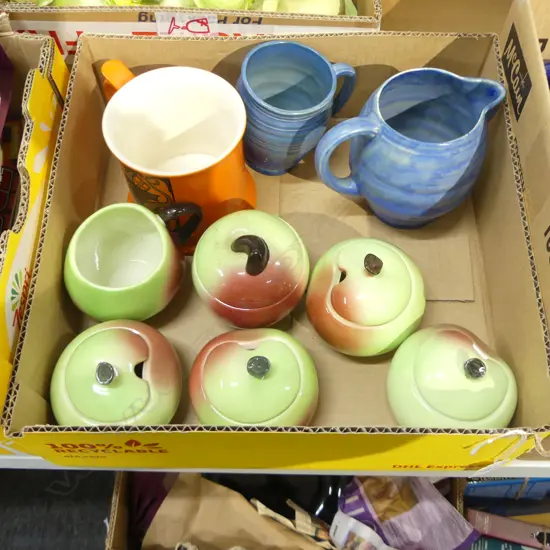 BOX LOT 2 CARLTONWARE BLUE CHINA PCS CARLTONWARE ST GEORGE MUG H100MM & 6 APPLE CARLTONWARE PCS