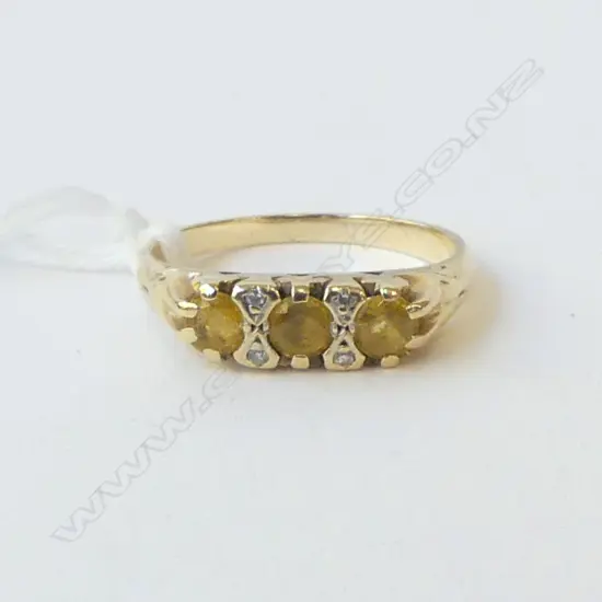 9ct CITRINE & DIAMOND RING, 2.6gm, size O