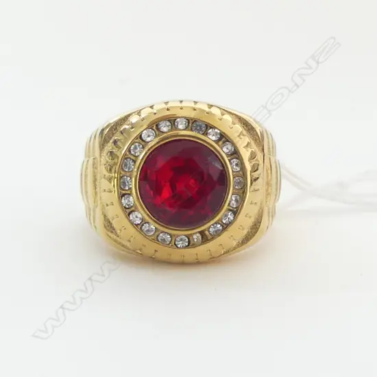 LRG 18ct GOLD PLATED RING w RED STONE & ROLEX STYLE BAND