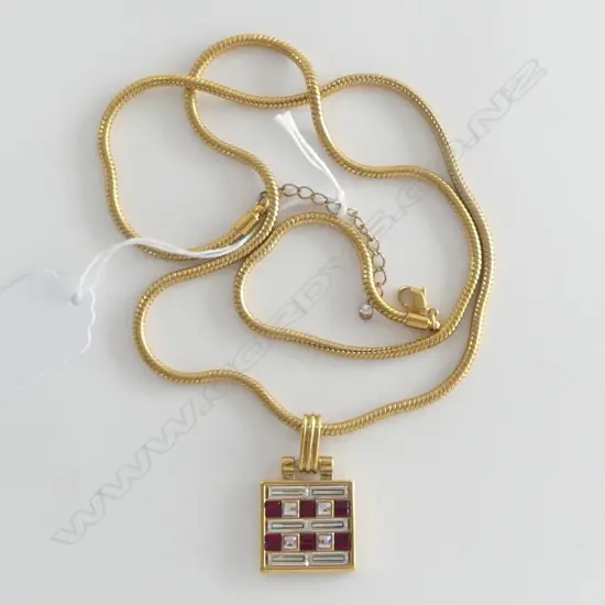 'BUTLER' COSTUME JEWELLED PENDANT NECKLACE in box 'Fifth Avenue Collection'