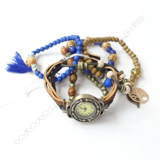 4 BOHEMIAN BEADED BRACELETS & LEATHER BRACELET WATCH - working