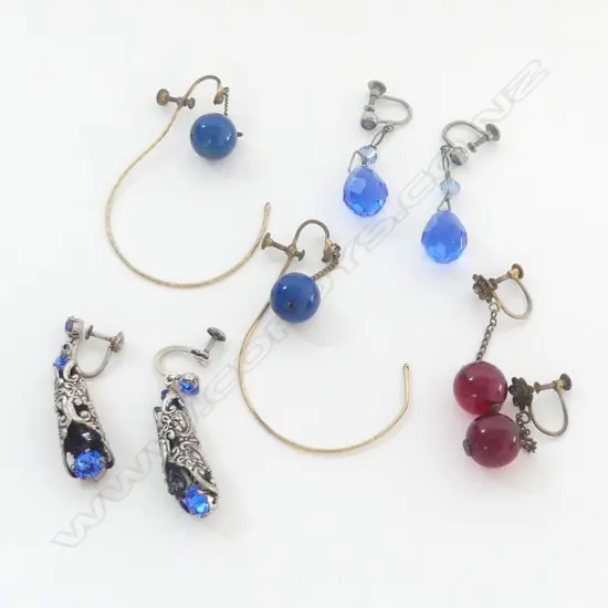 FOUR PAIRS OF VINTAGE EARRINGS