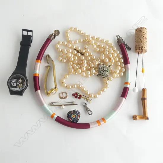 ASST. COSTUME JEWELLERY; PEARL NECKLACE AF, GOLD WATCH CLASP ETC