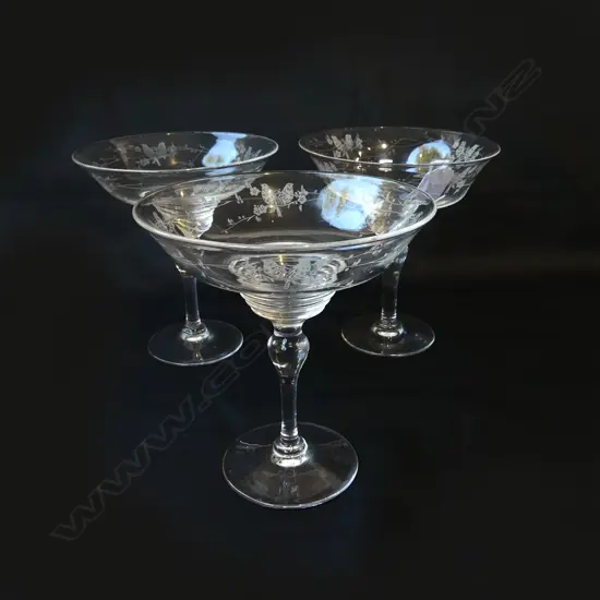 THREE STUART CRYSTAL COMPORTS WITH BIRDS ETCHING, H.190MM & D.160MM