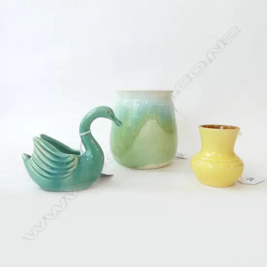 2 CROWN LYNN? VASES, TALLEST H.110mm AND SWAN - ALL UNMARKED