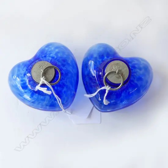 TWO HOGLANDS GLASS HEART SHAPES GUSTOF ADOLF BOTTLES, H.70mm 