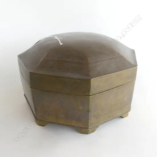 ANTIQUE CHINESE ENGRAVED BRASS LIDDED octagonal BOX. Dia.300mm