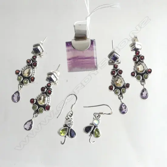 3 PRS SILVER GEM SET EARRINGS & PENDANT. Amethyst etc