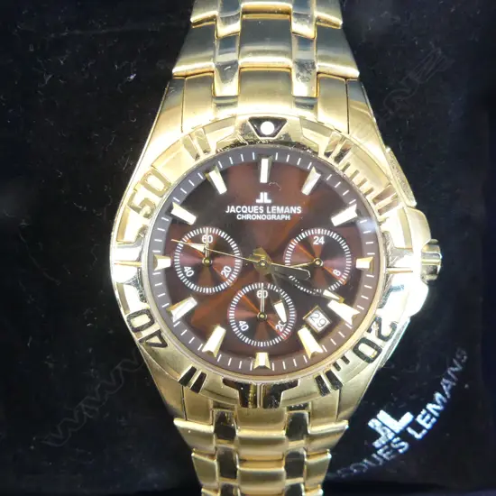 JACQUES LEMANS GOLD TONE QUARTZ WRIST WATCH, BOXED & RUNNING