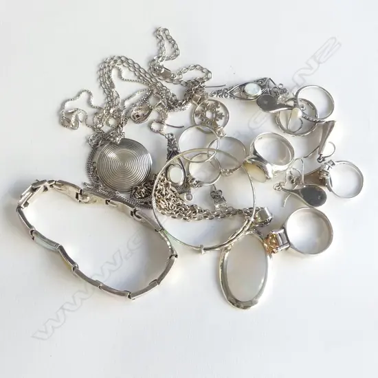 ASST. 925 SILVER JEWELLERY 97gms