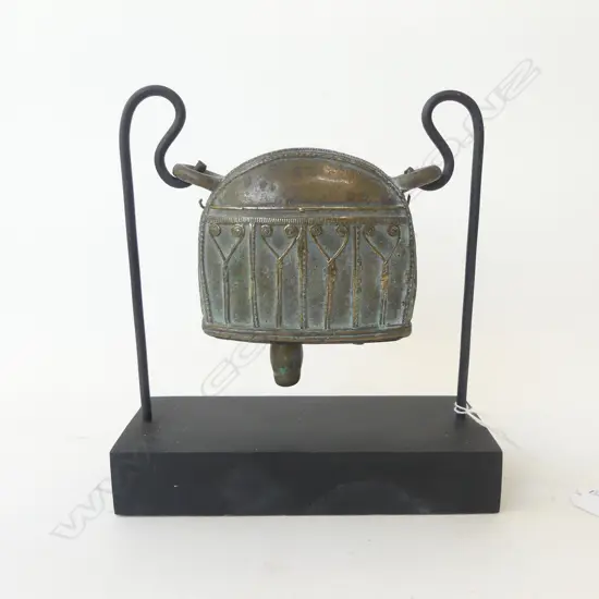 ANTIQUE BURMESE COW BELL, MOUNTED ON STAND H.200mm