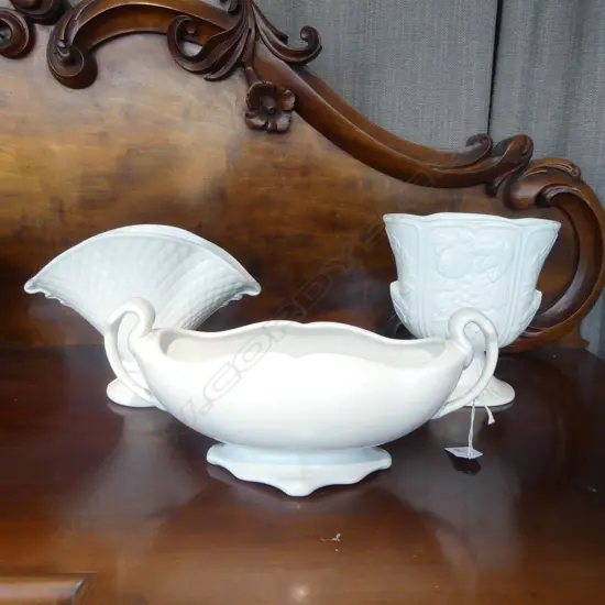 2 CROWN LYNN & KELSTON POTTERIES URN SHAPED VASES (sm faults)