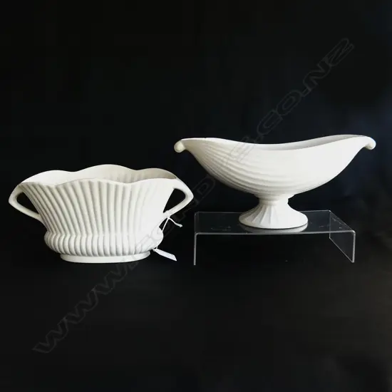 ROYDON CROWN LYNN TROUGH VASE & CROWN LYNN TROUGH VASE