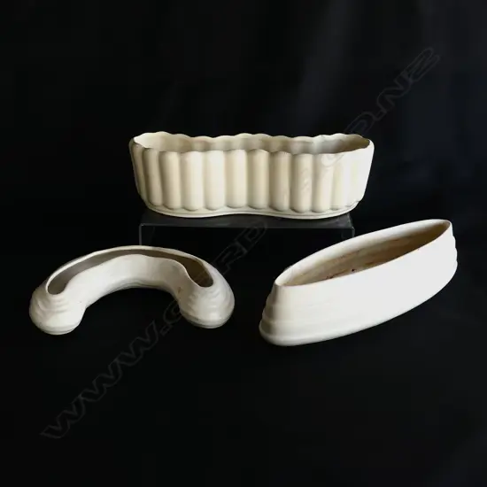 3 CROWN LYNN SM TROUGH VASES (2 w faults)