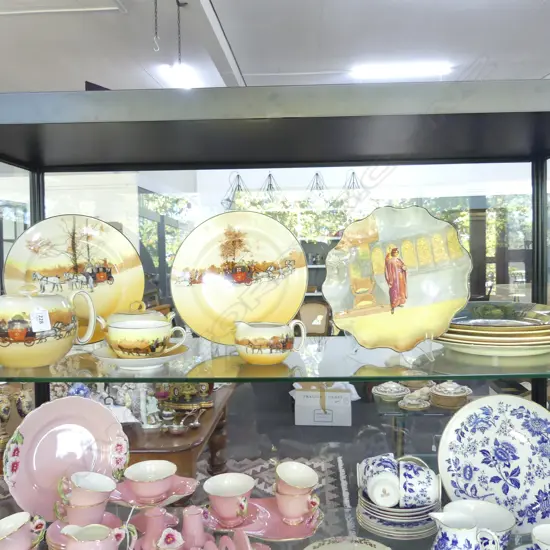 8 ROYAL DOULTON PLATES 260mm dia, TEAPOT, MILK, SUGAR & C/S