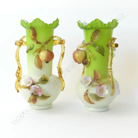PR LATE VICTORIAN URANIUM GLASS VASES H.280mm - 1 FAULTED