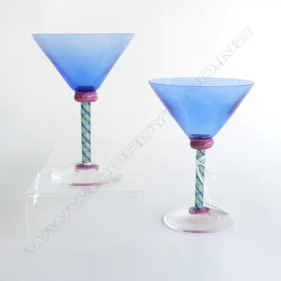 TWO GARY NASH BLUE MARTINI GLASSES, MULTI-COLOURED SPIRAL STEMS, SIGNED, H.160mm