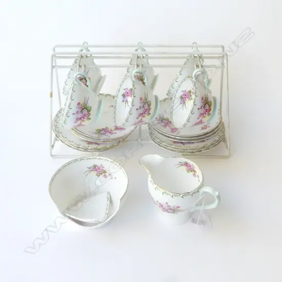 6 SHELLEY TRIOS ON STAND + MILK & SUGAR (CLEAN BRAKE)