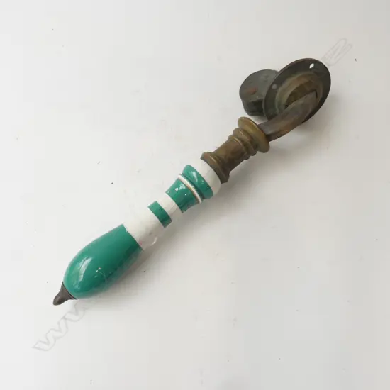 VICTORIAN HEAVY BRASS AND PORCELAIN BEER PULL, L.44MM