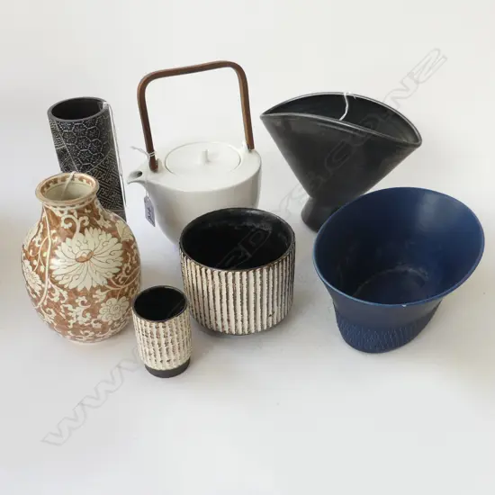 7 PCS CERAMICS INCL GERMAN VASES,  VILLEROY & BOCH FINE CHINA TEAPOT, FLORAL VASE, SWEDISH LINDFORM B/W VASE & OTHERS