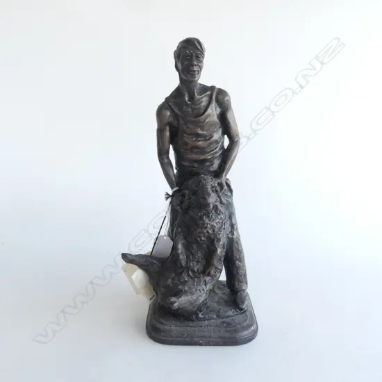 BRIAN POWERS (AUST.) SHEEP SHEARER RESIN/PLASTIC  H.340mm
