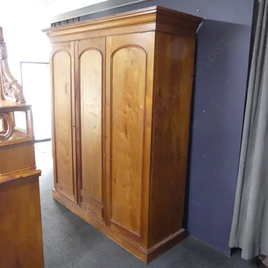 COLONIAL KAURI WARDROBE & LINEN PRESS COMBINATION 1850 x 560 x 2050mm (see long description for history)