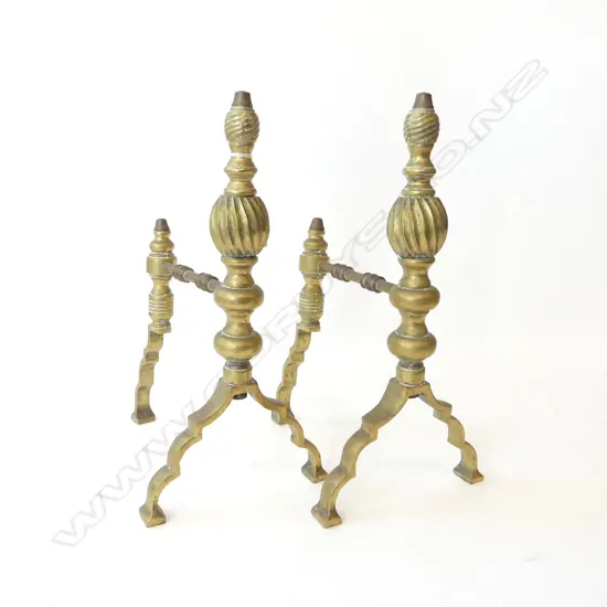 PR OF VICTORIAN BRASS FIREDOGS, H.330mm