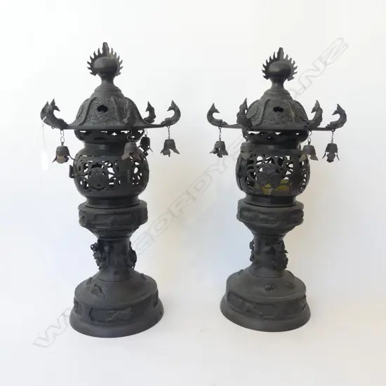 PR BRONZE CHINESE LANTERNS H490MM SOME FAULTS