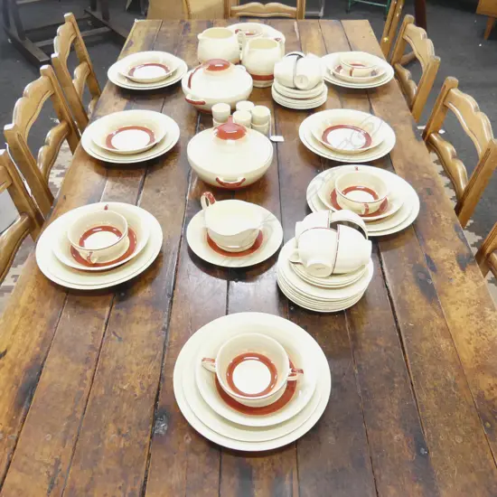 VINTAGE SUZIE COOPER 80 PC DINNER SERVICE