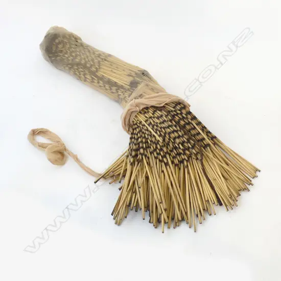 VINTAGE MAORI FLAX PIUPIU, L.770mm 