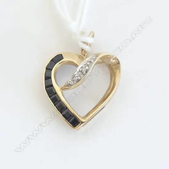9ct YELLOW GOLD SAPPHIRE & DIAMOND PENDANT 1.67gms