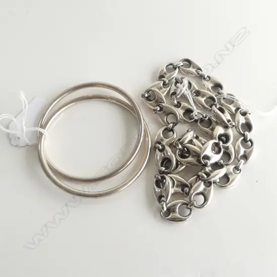 UNMARKED FANCY SILVER LINK CHAIN, 71gms & 2 SILVER? BRACELETS