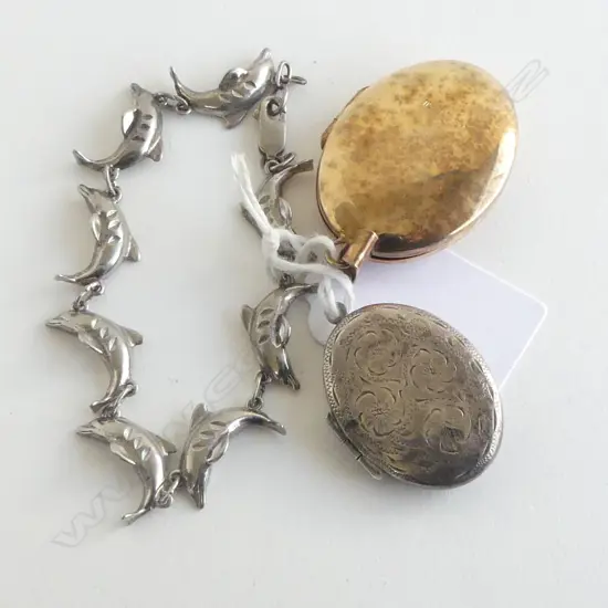 2 SILVER PENDANTS (1 gilded) + silver dolphin bracelet