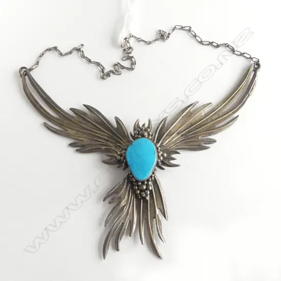 SILVER VINTAGE DESIGNER LGE BIRD FORM PENDANT NECKLACE W TURQUOISE PANEL