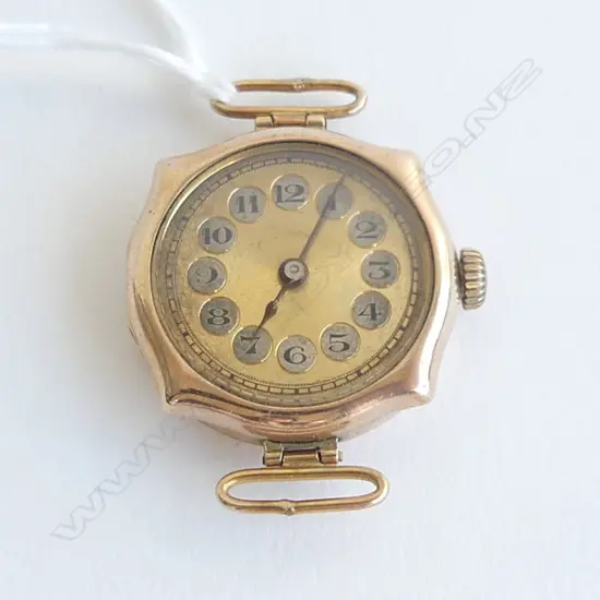 9cT GOLD 1920'S LADIES ROLEX WRISTWATCH no strap. Working