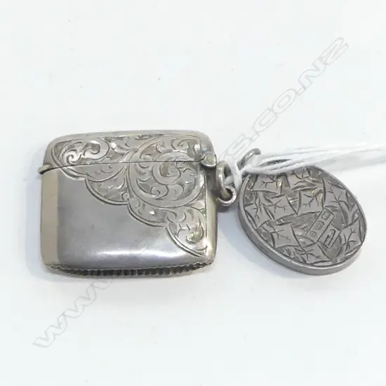 S/SILVER VESTA BOX & S/SILVER LOCKET 19G