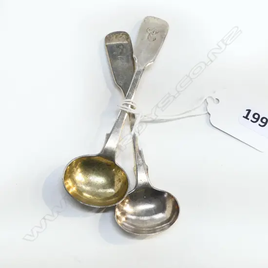 2 VICT S/SILVER SALT SPOONS 25G