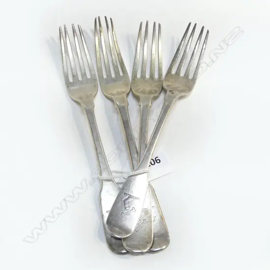 4 GEO S/SILVER DINNER FORKS 246G