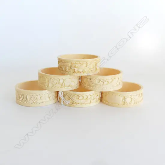 6 LARGE CHINESE IVORY CARVED NAPKIN RINGS DIA55MM