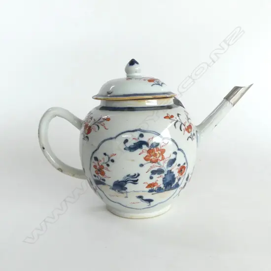 18THC CHINESE TEAPOT blue & red decoration faulted cracked & chipped H.160mm