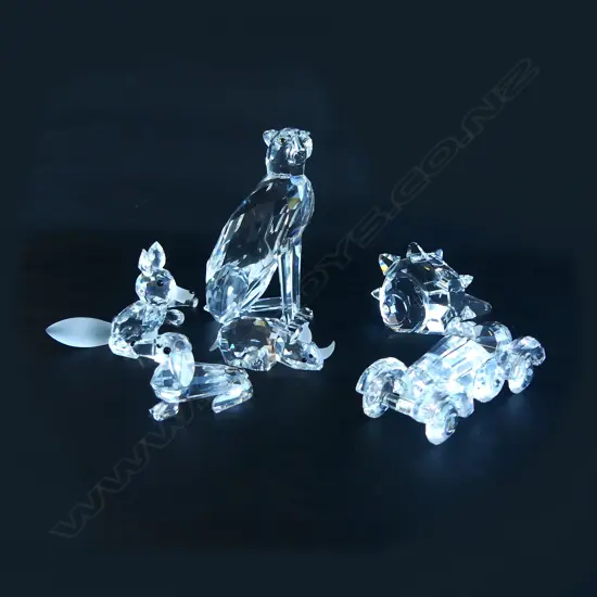 ASST. SWAROVSKI; ANIMALS, CAR, SEASHELL ETC FAULTS