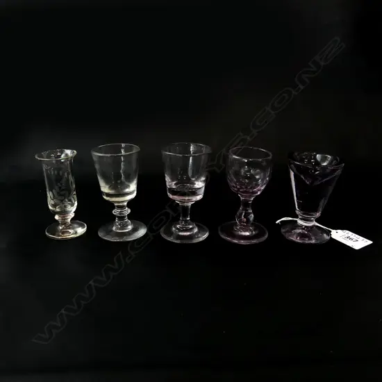 COLLECTION 5 ANTIQUE GLASS SHOT GLASSES