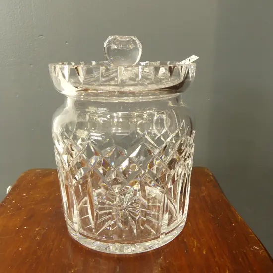 WATERFORD CRYSTAL LIDDED CONTAINER 160mm