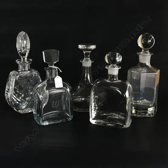 5 ASST. DECANTERS H.280mm