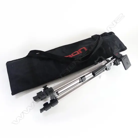 VIRON VT-168 TRIPOD IN BAG